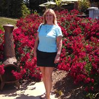 Julie Foltz Photo 12