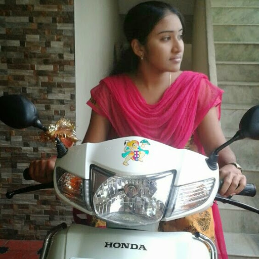 Rohini Chandra Photo 15