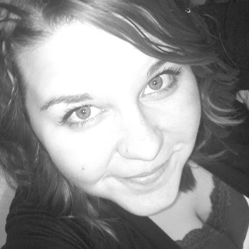 Samantha Bishop Photo 6