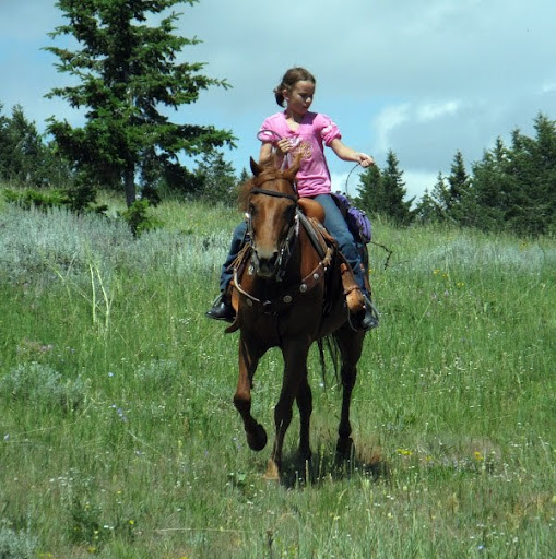 Lindsey Hobbs Photo 21