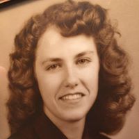 Geraldine Chapman Photo 20