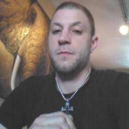 Dominic Falcione Photo 4