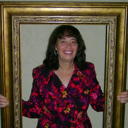 Laura Ellsworth Photo 27