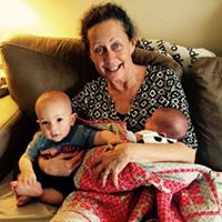 Karen Thomas Photo 45