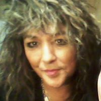 Debora Ramirez Photo 18