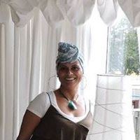 Ann Meek Photo 10