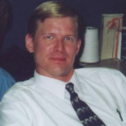 Robert Redding Photo 29