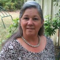 Bonnie Cain Photo 23