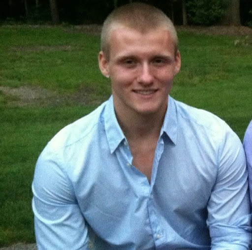 Lewis Watson Photo 4
