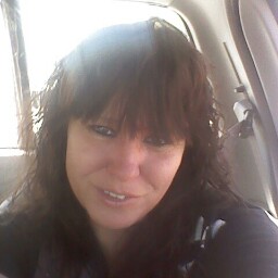 Amy Arthur Photo 15