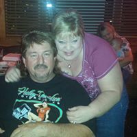 Lisa Pennington Photo 13