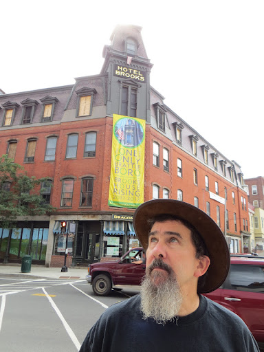 Gary Hebert Photo 14
