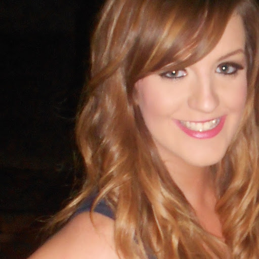 Kellie Farrell Photo 7