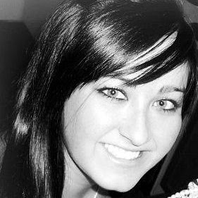 Alison Robinson Photo 37