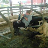 Amanda Trader Photo 4