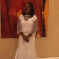 Stephanie Elder Photo 17