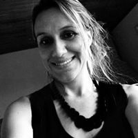 Ana Camargo Photo 28