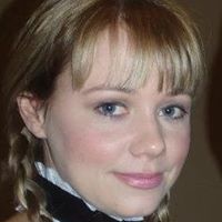 Andrea Ainsworth Photo 18