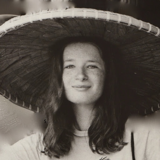 Anne Cook Photo 27