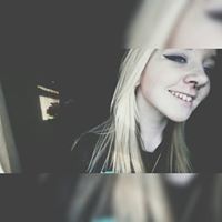 Vikki Tyler Photo 3