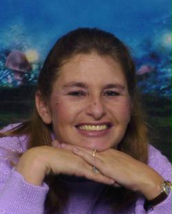 Carolyn Gordon Photo 29