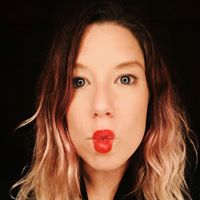 Catherine Downes Photo 15