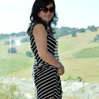 Vivian Bui Photo 25