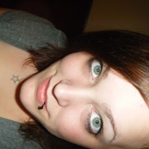 Aimee Collins Photo 11