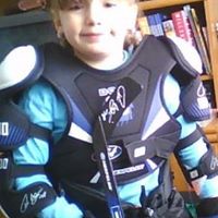 Rebecca Faris Photo 7