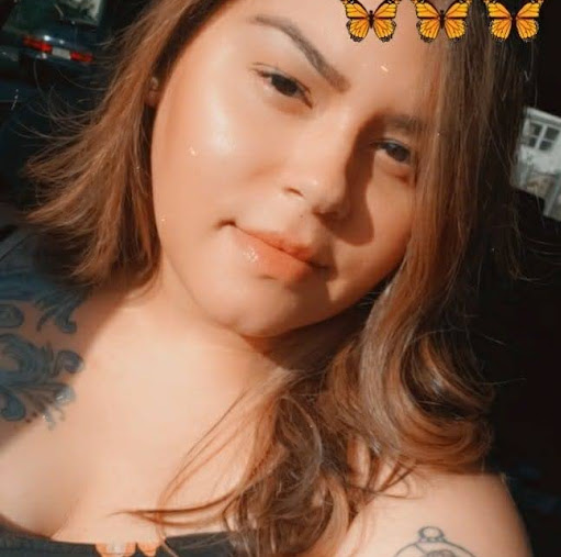 Julia Rivera Photo 18