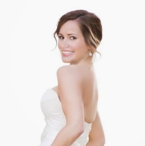 Kristen Garner Photo 18
