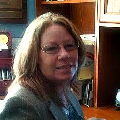 Kathryn Bowers Photo 16