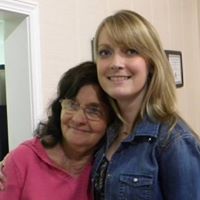 Julie Abbott Photo 10