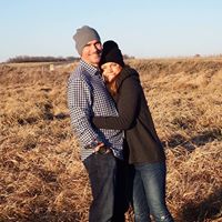 Megan Burns Photo 16