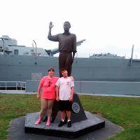 April Gleason Photo 21