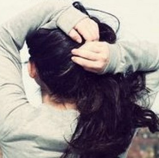 Samantha Gates Photo 5