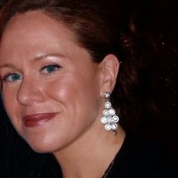 Christine Healey Photo 15