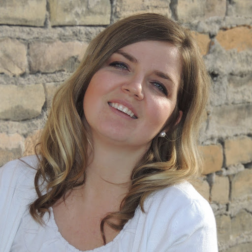 Melissa Winters Photo 11