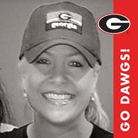 Jennifer Willoughby Photo 33