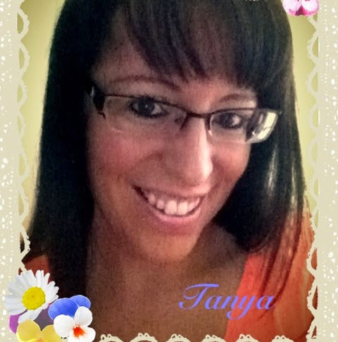 Tanya Stevens Photo 15