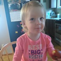 Julia Phipps Photo 30