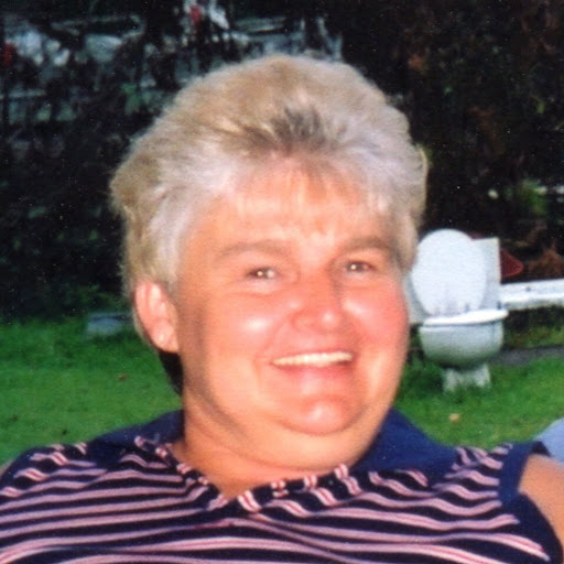 Helen Roach Photo 35