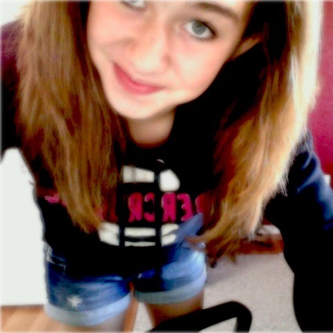 Haley Carroll Photo 9