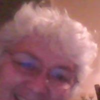 Evelyn Tucker Photo 18