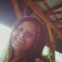 Lisa Barragan Photo 9