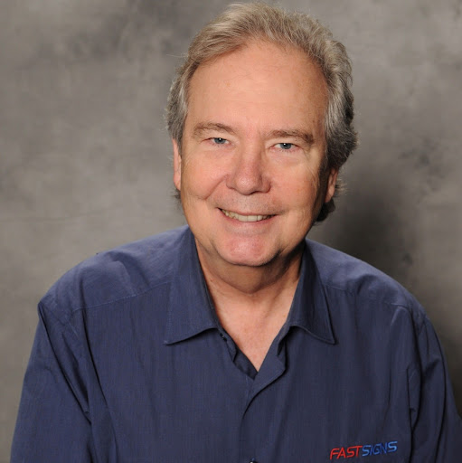 Howard Willis Photo 5