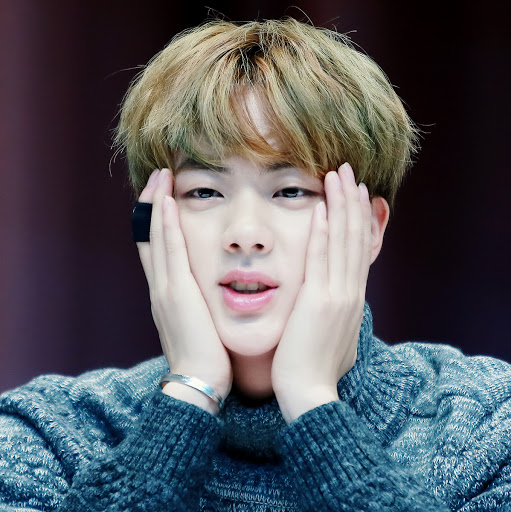 Linda Huang Photo 17