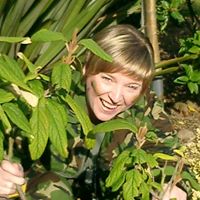 Julie Stephenson Photo 18