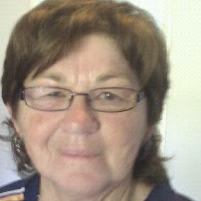 Carol Boyle Photo 30