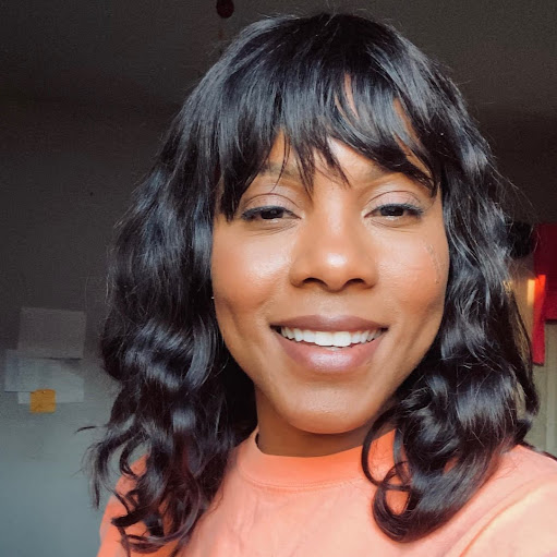 Brandi Smith Photo 19